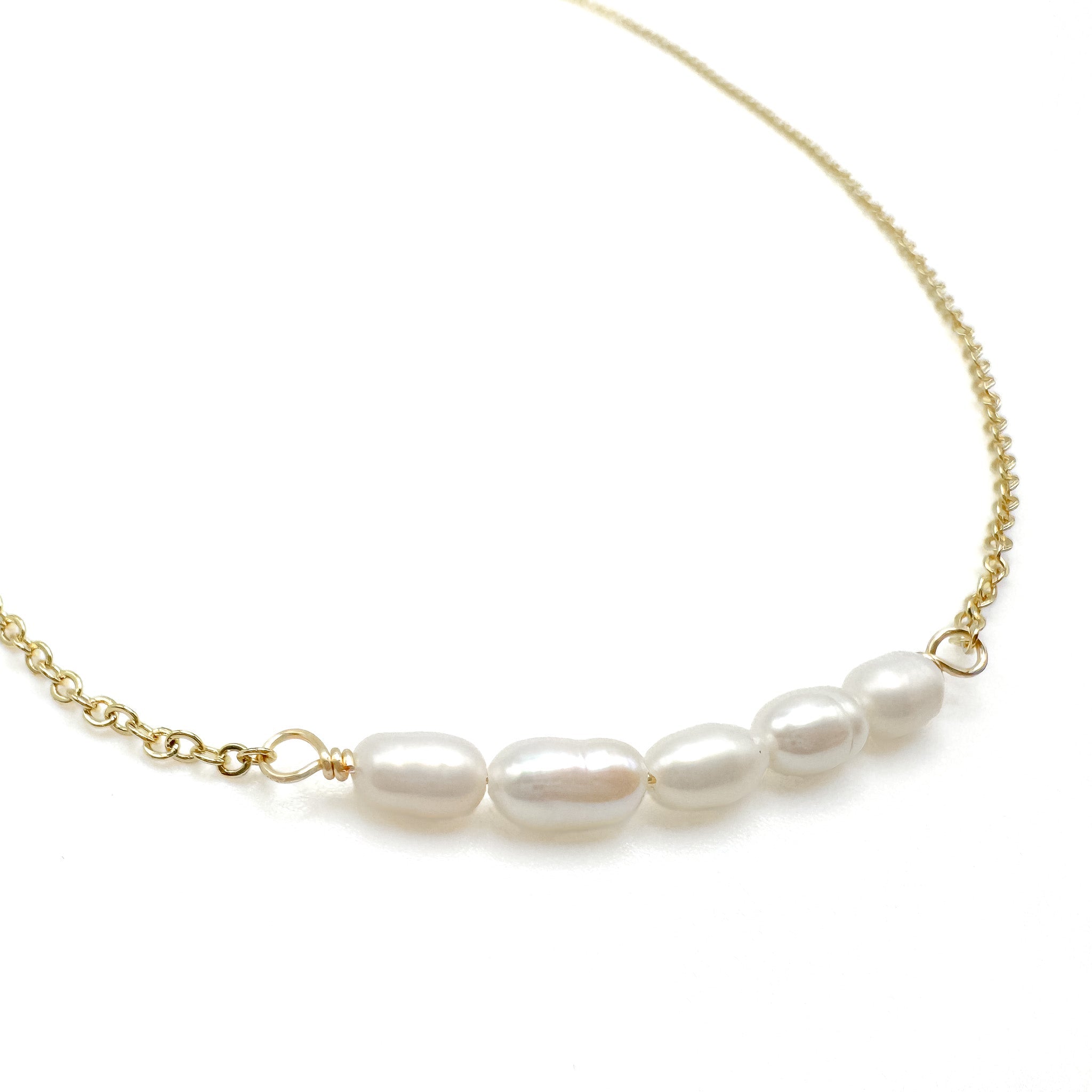 Aurora gold and pearl necklace