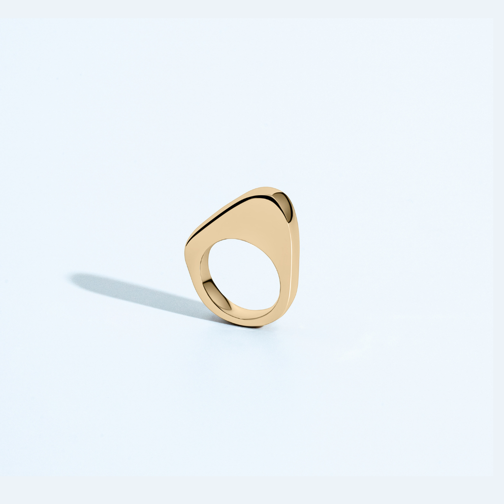 Luna Asymmetric Ring