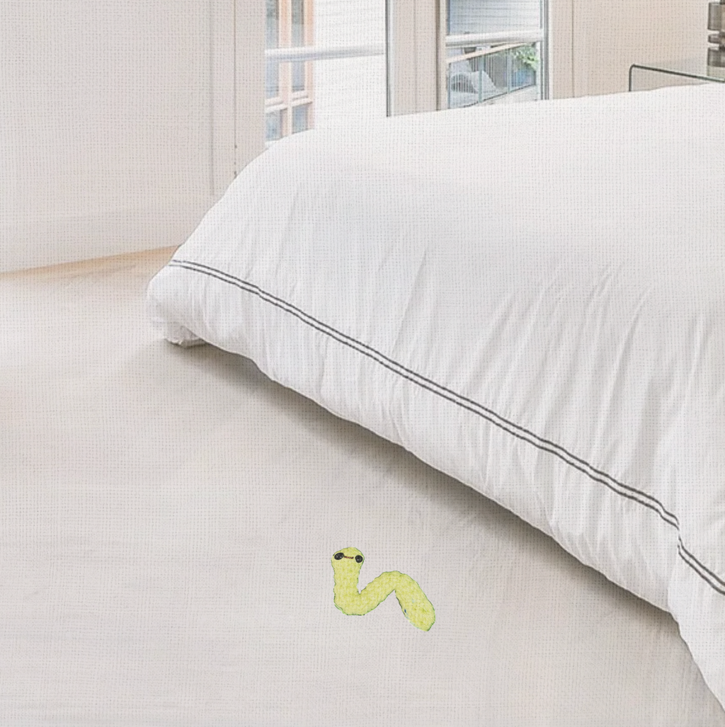 Noodle the inchworm | lightweight cat toy